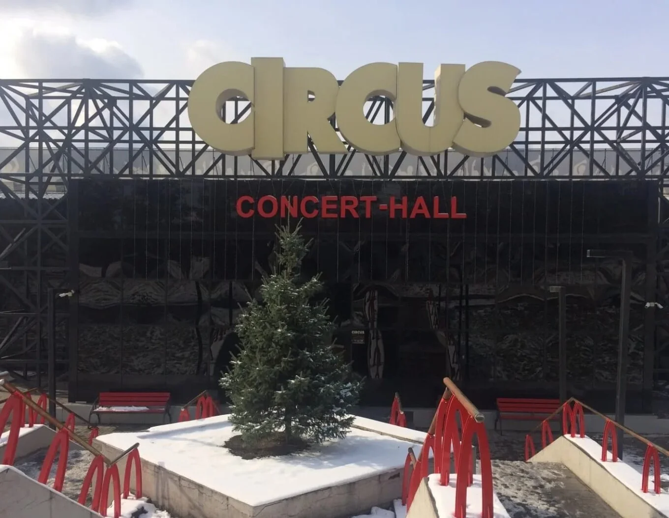 Circus Concert-Hall