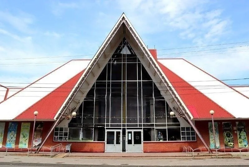 Gallery Hall