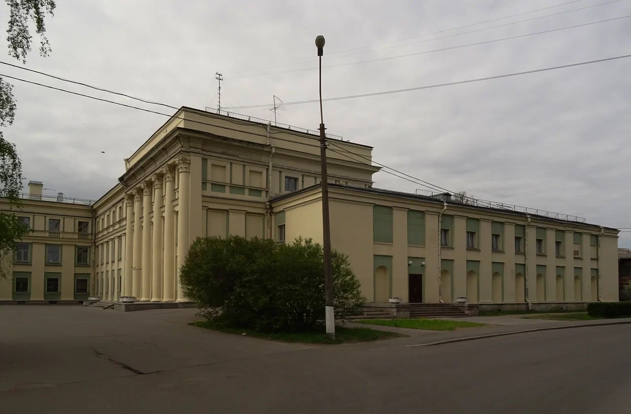 КДЦ «Ижорский»
