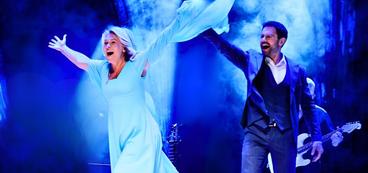 Антон и Виктория Макарские