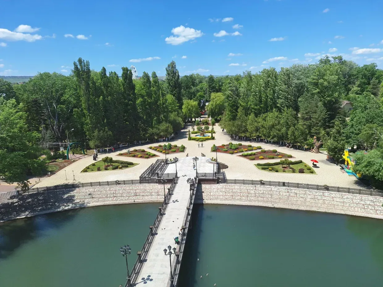 Амфитеатр Парка культуры и отдыха Зеленый остров