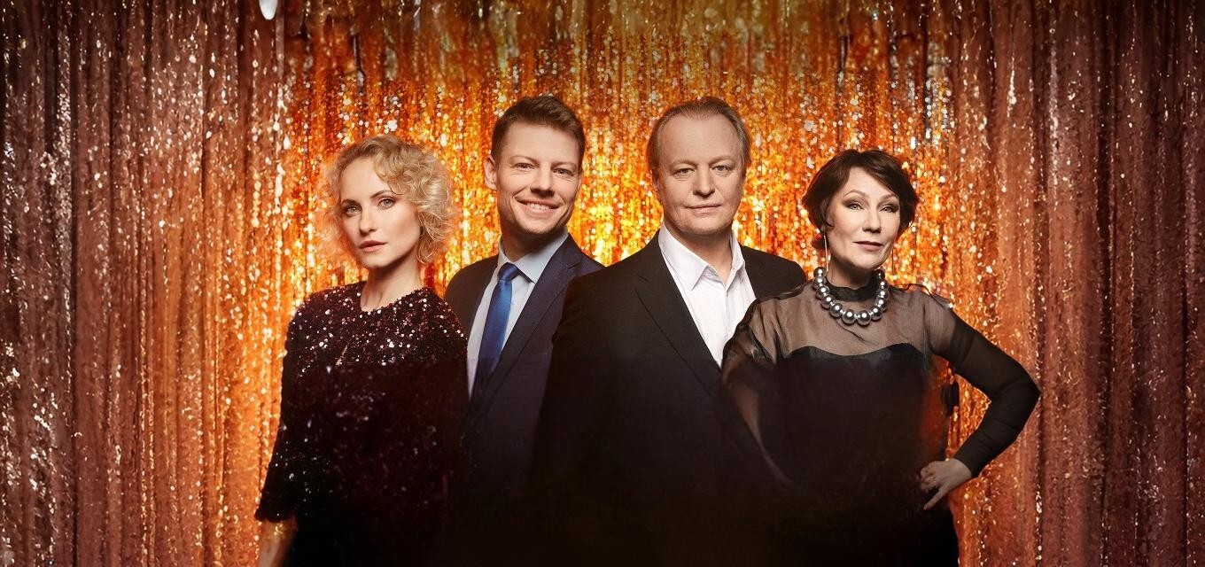 Любовь в квадрате