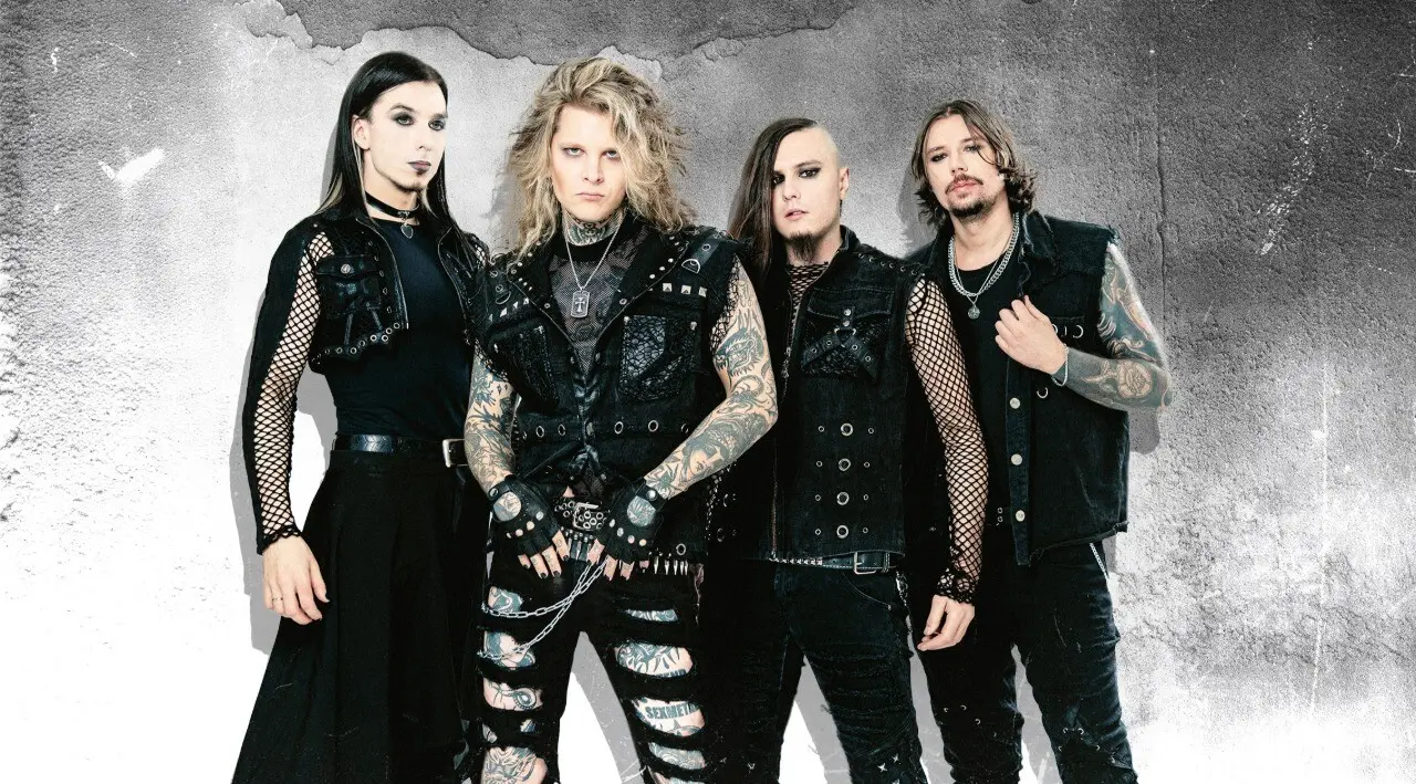 NEVERLOVE - LAST tour